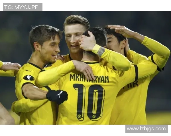 世界杯精彩对决多特蒙德与波尔图战成平局战术分析揭示冷门背后的秘密