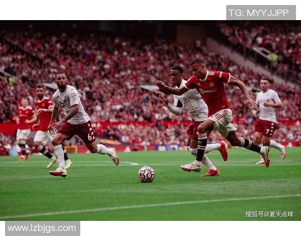 意甲焦点战AC米兰与拜仁握手言和乌龙球成比赛转折点